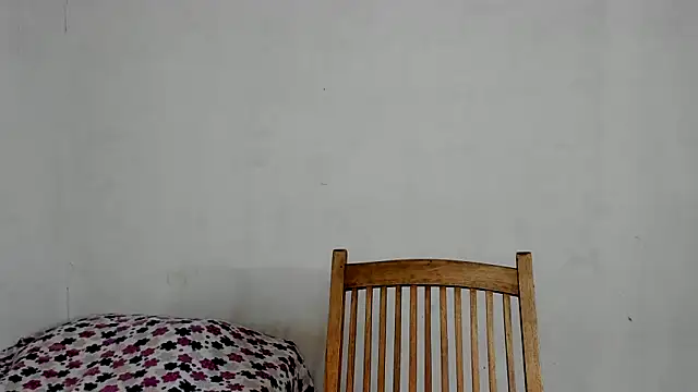 Jade Dorthini online show from 01-18-25, 09:13