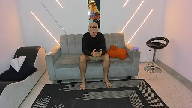 Snapshot of brutal_sex_room2 chatting on 01-08-26, 01:06 brutal sex room2 online show from 01-08-26, 01:06