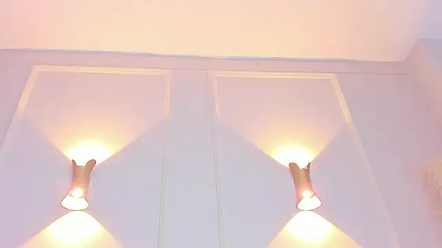 Lia walton online show from 02-20-25, 03:08