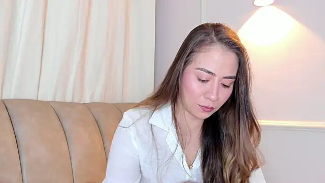 Lia walton online show from 09-20-25, 12:10