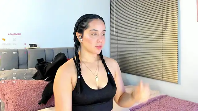Gigi-bom online show from 05-22-26, 12:30