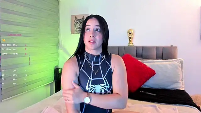 Gigi-bom online show from 06-18-26, 11:21