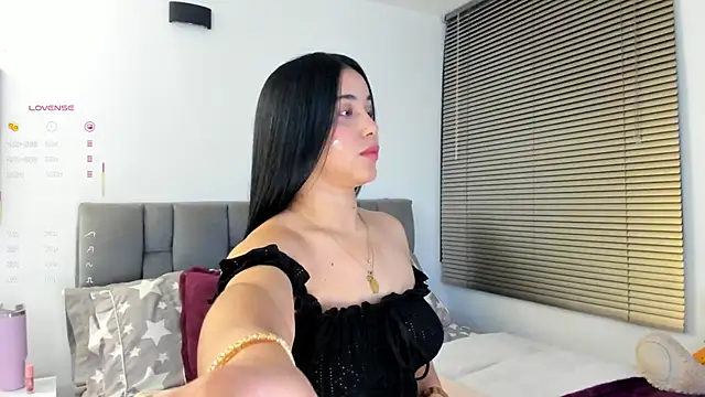 Gigi-bom online show from 02-19-26, 12:07