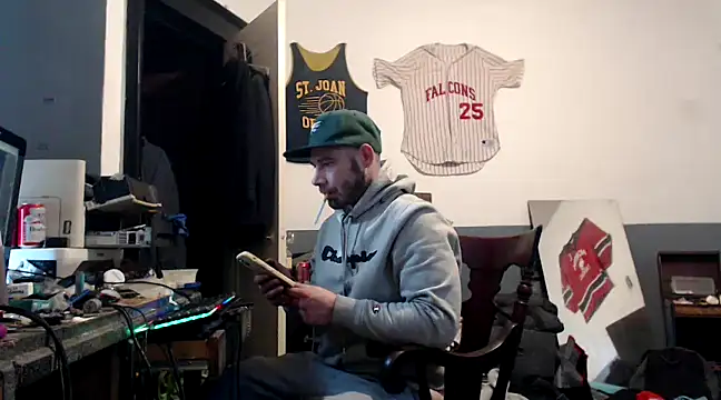 Snapshot of sledge901 chatting on 01-16-25, 07:10 sledge901 online show from 01-16-25, 07:10