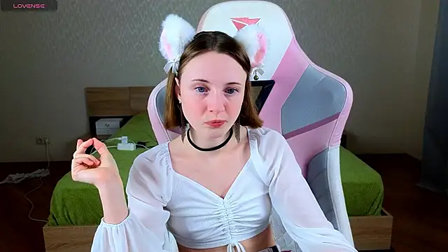 Cowell Adelina online show from 03-01-26, 09:20