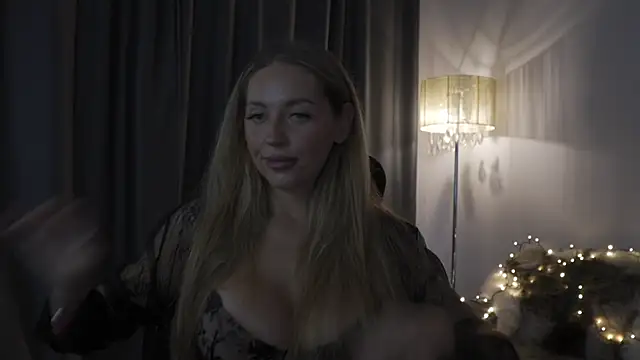 JoanneGG online show from 11-11-25, 07:25