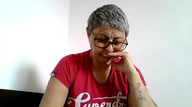 roseblak42 online show from 03-17-25, 09:44