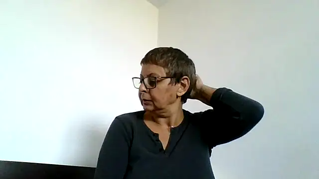 roseblak42 online show from 10-16-25, 02:14