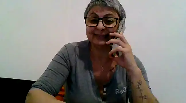 roseblak42 online show from 03-10-25, 06:01