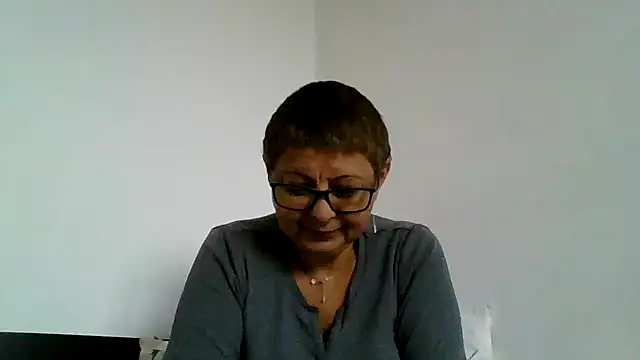 roseblak42 online show from 10-03-25, 08:38