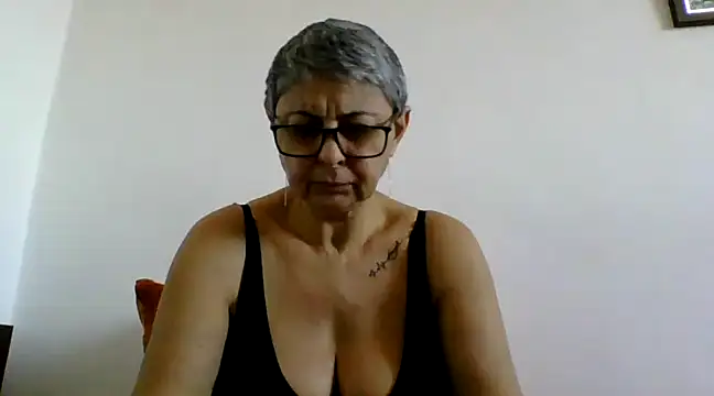 roseblak42 online show from 03-08-25, 11:27