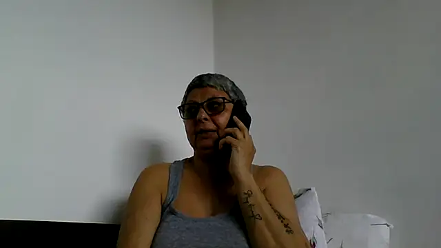 roseblak42 online show from 05-24-26, 09:09