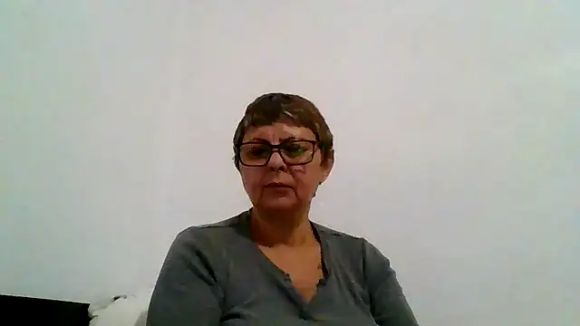 roseblak42 online show from 11-06-25, 05:50