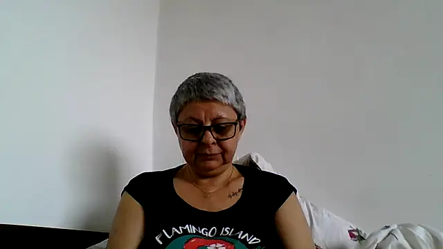 roseblak42 online show from 05-31-26, 11:38