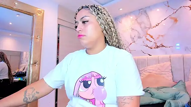 kiana cream online show from 02-23-26, 11:33