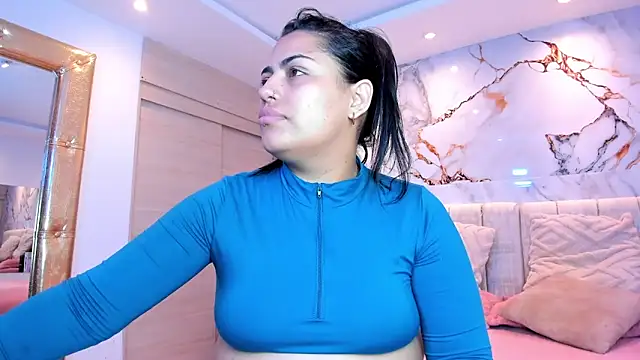 kiana cream online show from 03-05-26, 11:07