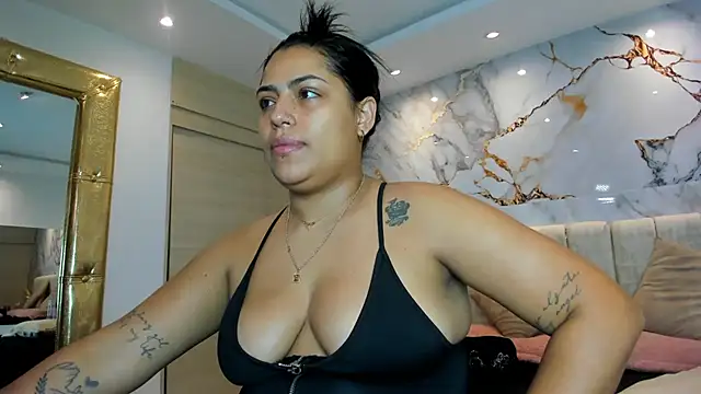 Snapshot of kiana_cream chatting on 05-11-26, 12:06 kiana cream online show from 05-11-26, 12:06
