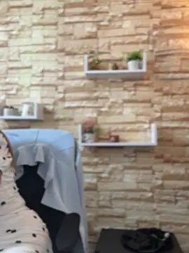  Abril-Office1 online show from 03-12-26, 03:38