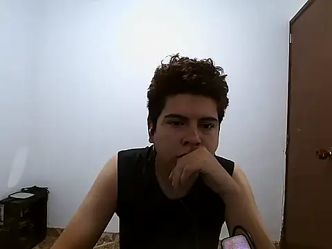 Snapshot of ArtudKing chatting on 02-28-26, 03:11 ArtudKing online show from 02-28-26, 03:11