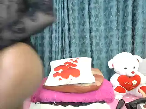 Pretty-shally online show from 03-11-25, 05:57