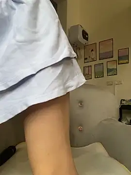 Snapshot of Ruby_bear chatting on 02-05-26, 04:08 Ruby bear online show from 02-05-26, 04:08