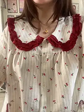 Snapshot of Ruby_bear chatting on 03-27-26, 06:55 Ruby bear online show from 03-27-26, 06:55