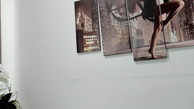 Tiny JuJu online show from 03-04-26, 01:13