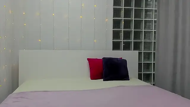 Tiny JuJu online show from 09-25-25, 01:22