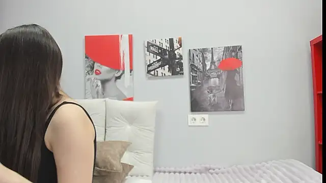 Snapshot of Tiny_JuJu chatting on 02-09-26, 01:14 Tiny JuJu online show from 02-09-26, 01:14