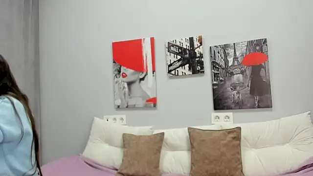 Tiny JuJu online show from 04-09-26, 01:07