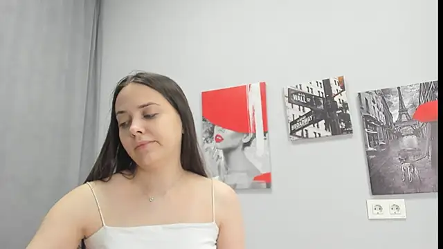 Snapshot of Tiny_JuJu chatting on 02-03-26, 01:16 Tiny JuJu online show from 02-03-26, 01:16