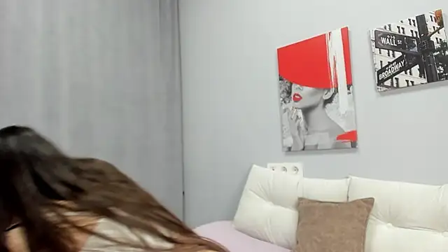 Tiny JuJu online show from 04-08-26, 12:56