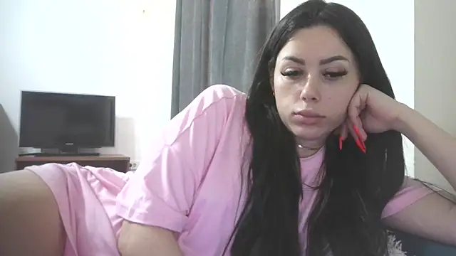 LovelyJulliette online show from 04-07-26, 05:15