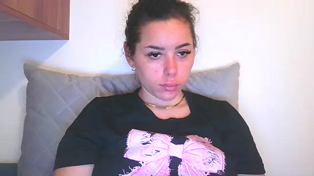 LovelyJulliette online show from 11-12-25, 01:48