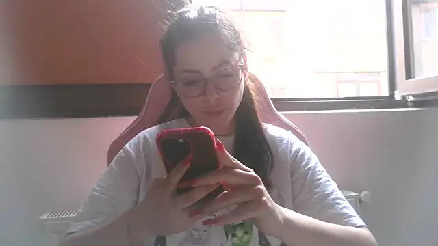 LovelyJulliette online show from 05-25-26, 03:55