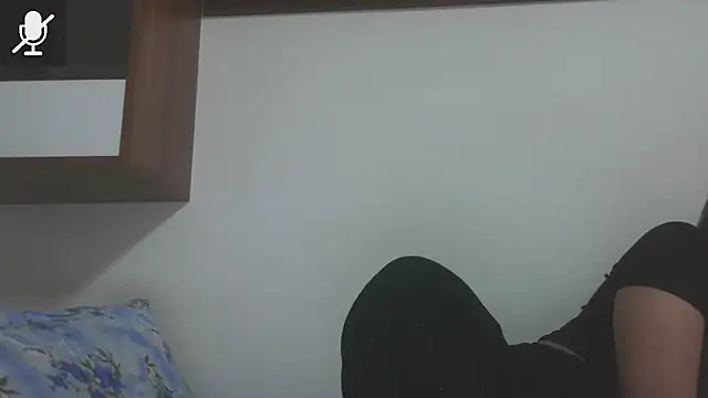 LovelyJulliette online show from 05-12-26, 03:51