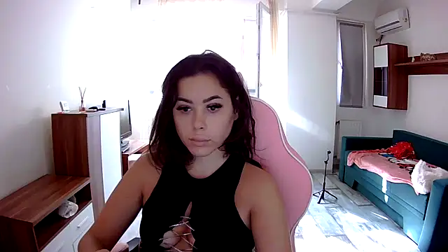 Snapshot of LovelyJulliette chatting on 09-16-25, 01:45 LovelyJulliette online show from 09-16-25, 01:45