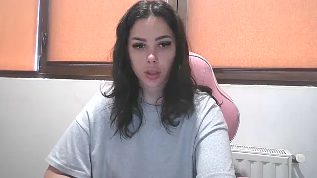 Snapshot of LovelyJulliette chatting on 07-19-26, 10:56 LovelyJulliette online show from 07-19-26, 10:56