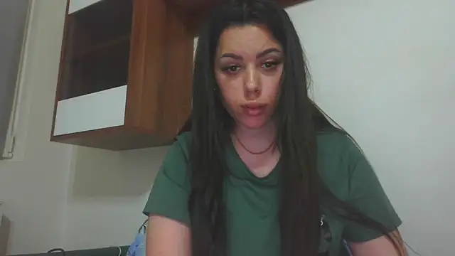 LovelyJulliette online show from 05-05-26, 11:19