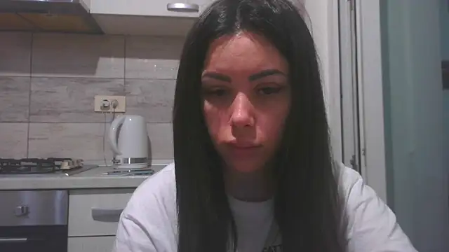 LovelyJulliette online show from 05-09-26, 12:30