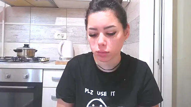 LovelyJulliette online show from 01-15-26, 01:25