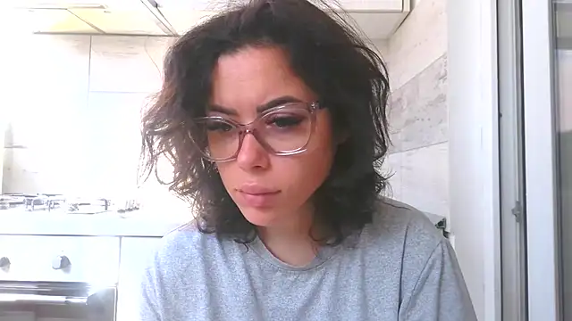 Snapshot of LovelyJulliette chatting on 10-20-25, 11:22 LovelyJulliette online show from 10-20-25, 11:22