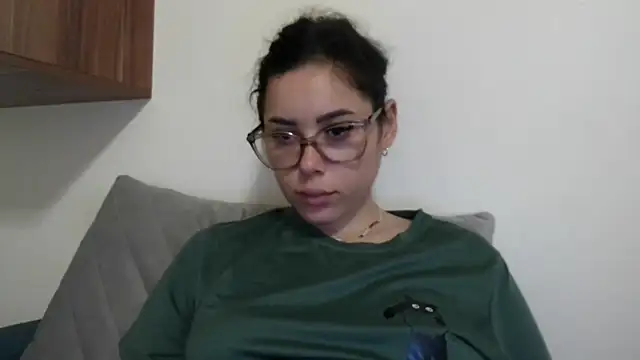 LovelyJulliette online show from 11-14-25, 08:12