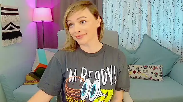 NandiSmile online show from 10-27-25, 08:04