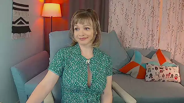 NandiSmile online show from 04-22-26, 10:55