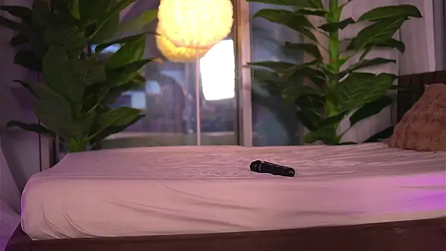 KaylaBray online show from 10-22-25, 03:28