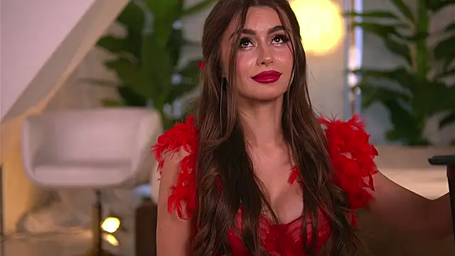 KaylaBray online show from 11-28-25, 09:42