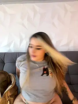 natashasweet online show from 09-28-25, 10:17