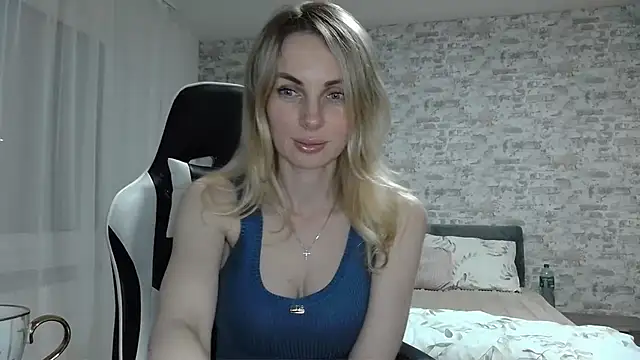 AlissonBia online show from 05-16-26, 09:03