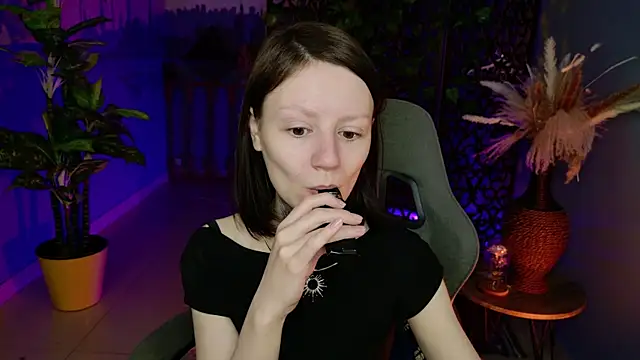 VeliraBraitberg online show from 06-07-26, 05:45